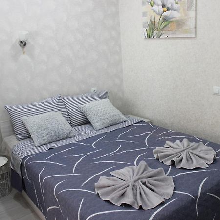 Apartments In คาร์คิฟ ภายนอก รูปภาพ